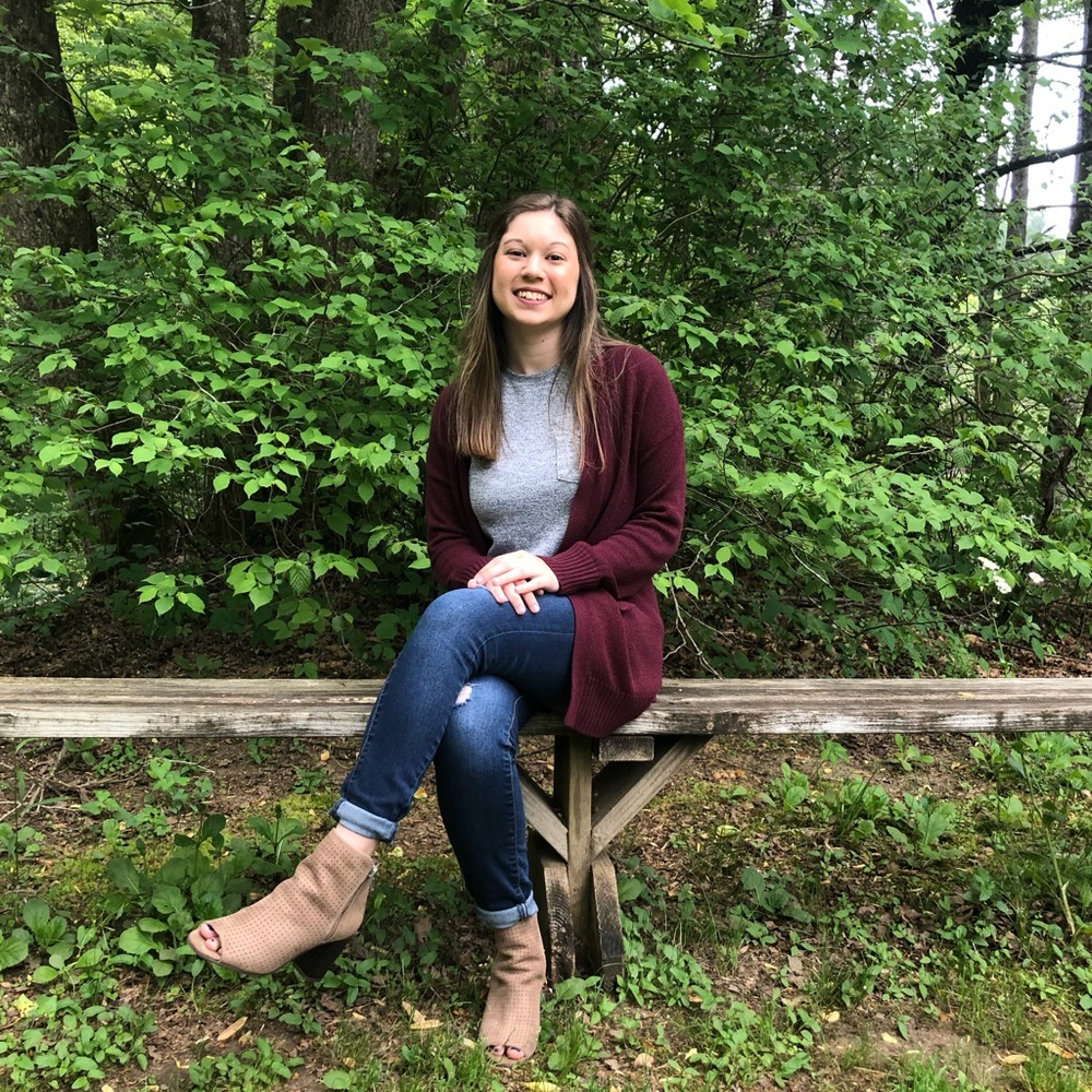 Meet your Posher, Amy